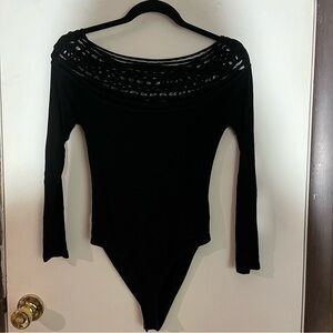SHEIN Bodysuit Size XS Black Long Sleeve Fitted Boatneck Cutout Snap Bottom